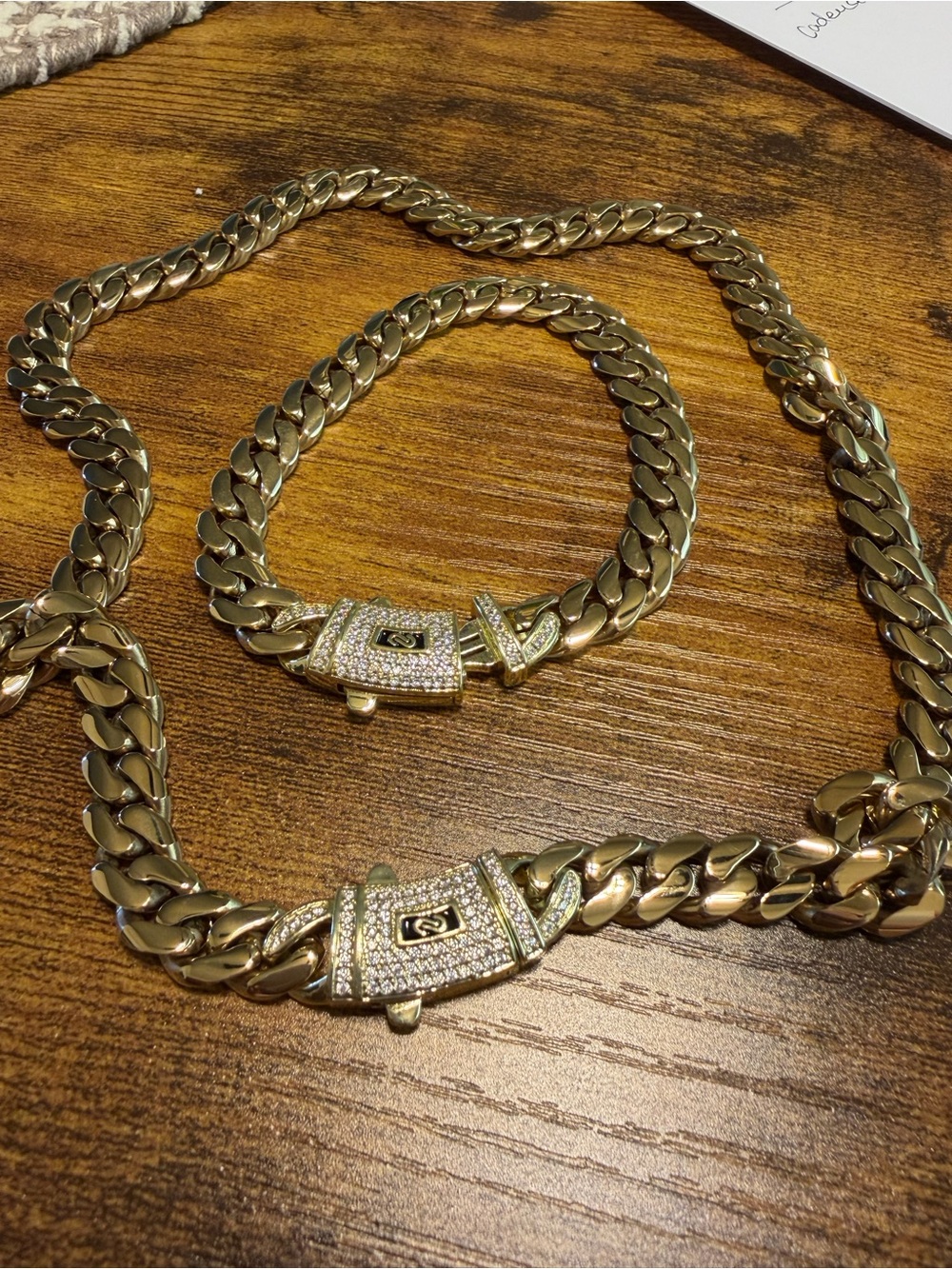 Gold Cuban Link Necklace and Bracelet Set - Picture 5 of 10